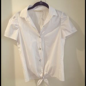 Cute white button down top that ties at the bottom